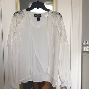 Beautiful Oliver top